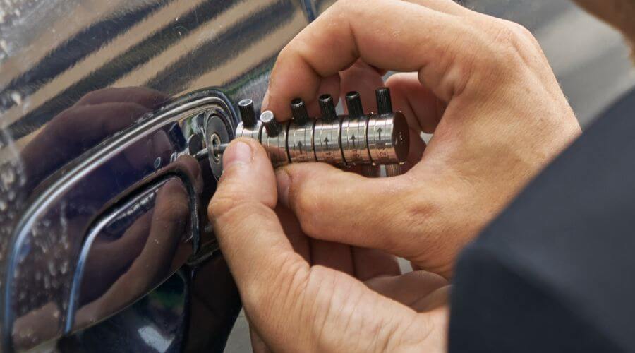 Professional New roof installation in Booneville, KY